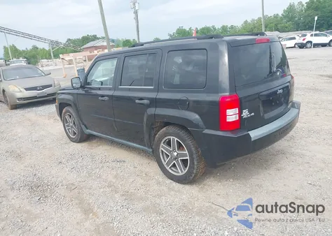 2008 Jeep Patriot Sport из США, поврежденный, VIN 1J8FF28W98D798783